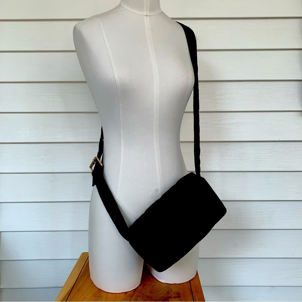 Urban Expressions Black Quilted crossbody bag New Without Tags